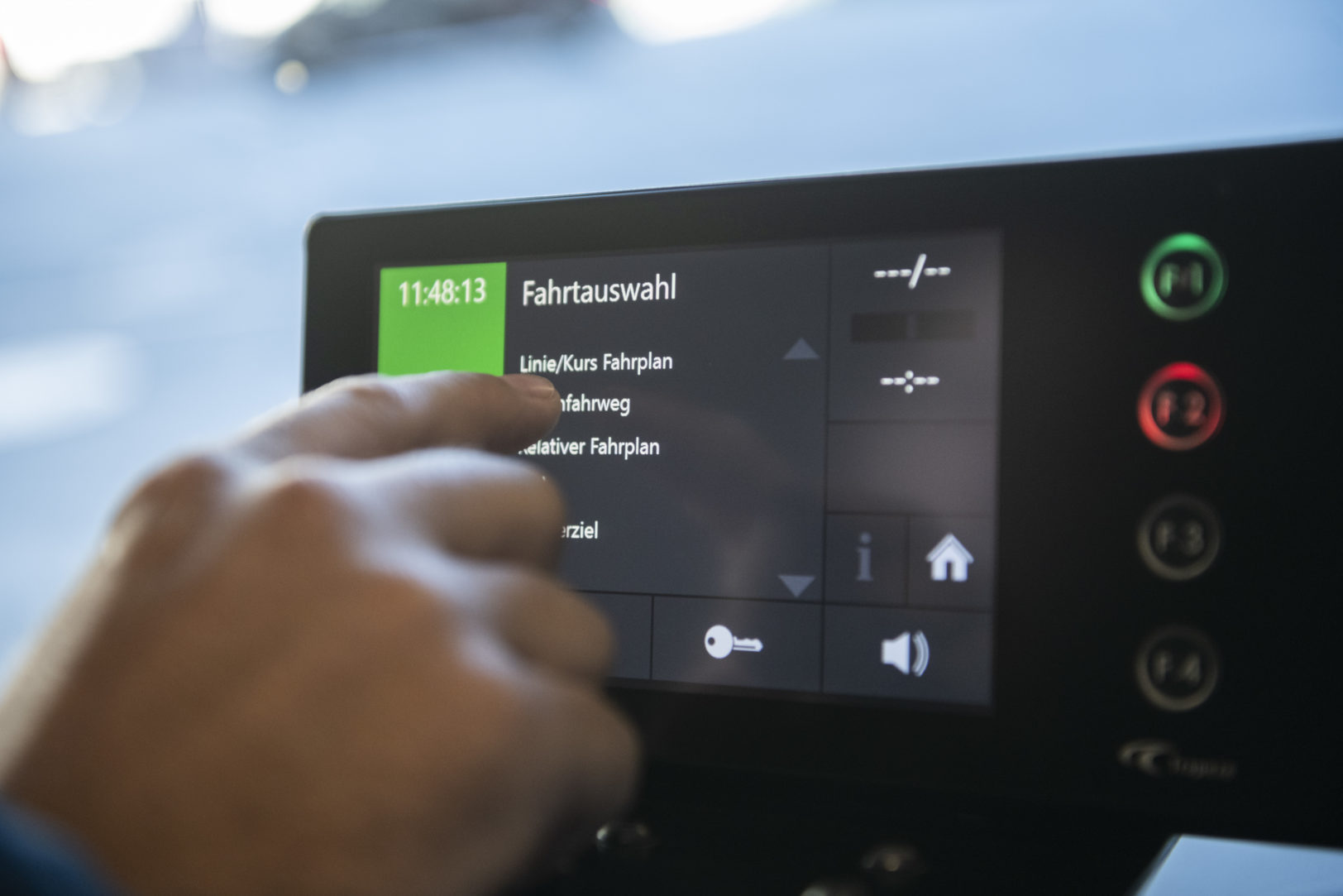 Fast Forward ins Digitalzeitalter: Linienwähler und Leitsystem